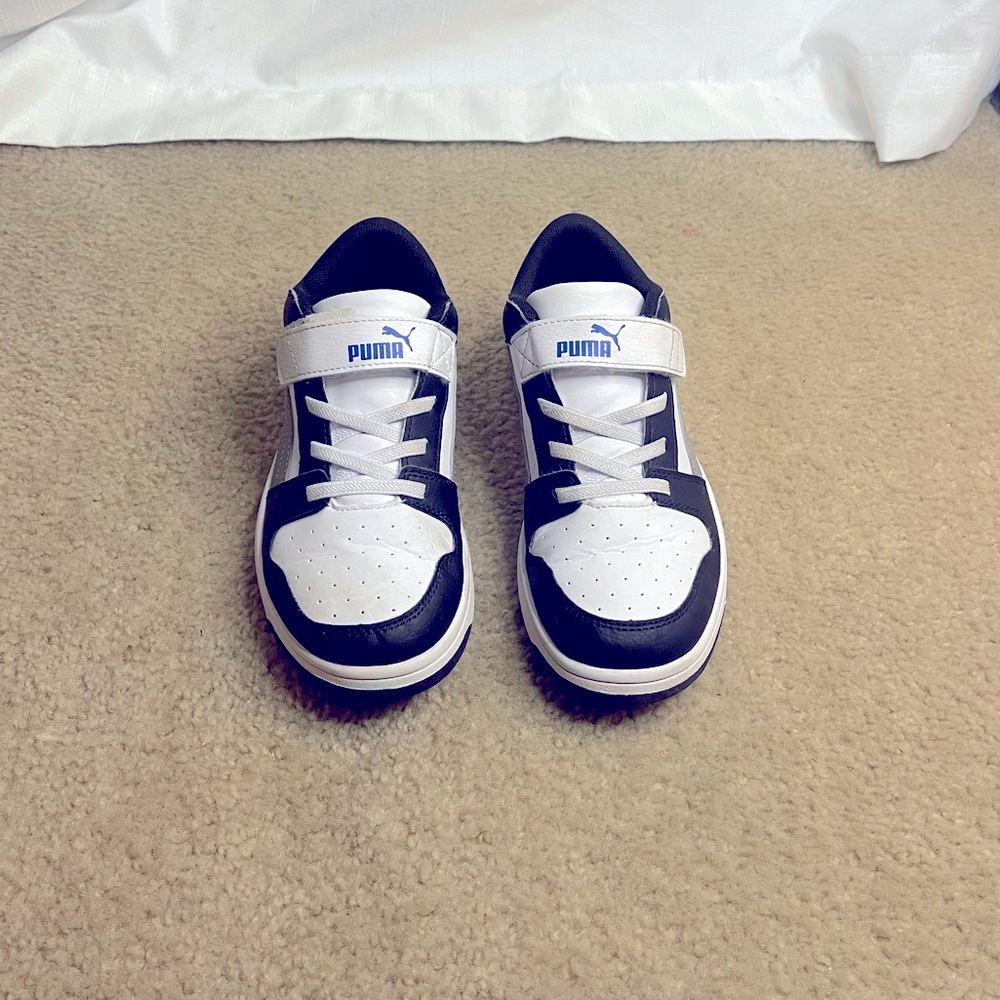 Boys Puma Velcro Sneakers - Size 2.5C